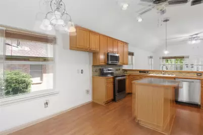 1010 Sagebrush Trail, Duncanville, TX 75137 - Photo 10