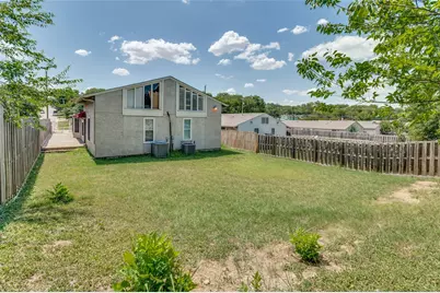 630 NW 11th Street, Grand Prairie, TX 75050 - Photo 6