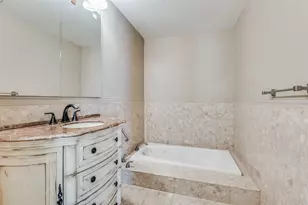 630 NW 11th St, Grand Prairie, TX 75050 - Photo 38