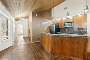 630 NW 11th St, Grand Prairie, TX 75050 - Photo 10