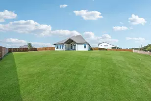 100 Bristol Ln, Azle, TX 76020 - Photo 24