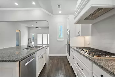 9002 Habersham Drive, Rowlett, TX 75089 - Photo 14