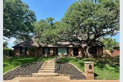 3609 Country Club Road, Arlington, TX 76013 - Photo 2