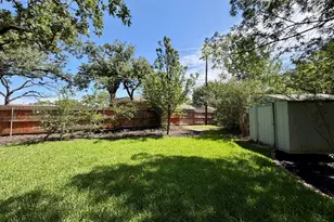 3609 Country Club Rd, Arlington, TX 76013 - Photo 38