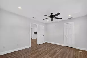 1113 Brock St, Dallas, TX 75203 - Photo 12