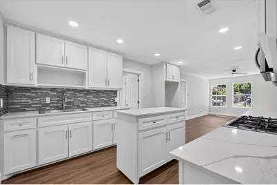 1113 Brock Street, Dallas, TX 75203 - Photo 10
