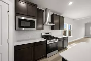 709 Durango St, Midlothian, TX 76065 - Photo 2