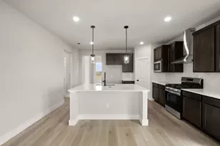 709 Durango St, Midlothian, TX 76065 - Photo 6