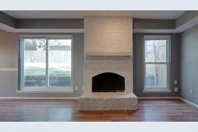 2010 W W Sanford Street, Arlington, TX 76012 - Photo 6