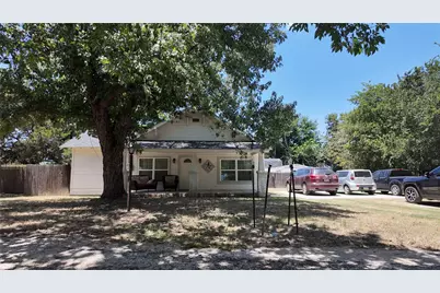 200 S Mimosa Street, Paradise, TX 76073 - Photo 2