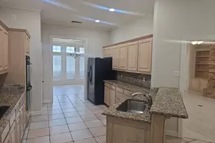 6376 Newport Ct, Fort Worth, TX 76116 - Photo 8