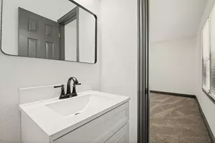 3910 Vanette Ln, Dallas, TX 75216 - Photo 16