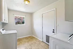 308 N Ave C, Springtown, TX 76082 - Photo 22
