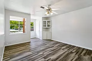 308 N Ave C, Springtown, TX 76082 - Photo 6