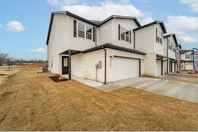545 Galt, Stephenville, TX 76401 - Photo 2