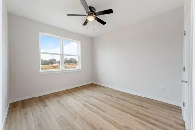 545 Galt, Stephenville, TX 76401 - Photo 10