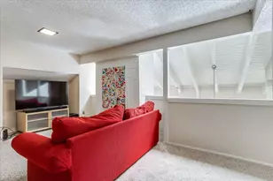 29 Oakbrook Dr, Lewisville, TX 75057 - Photo 16