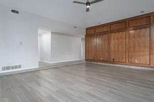 911 Gwinnett Cir, Arlington, TX 76017 - Photo 8