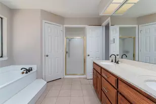 911 Gwinnett Cir, Arlington, TX 76017 - Photo 18