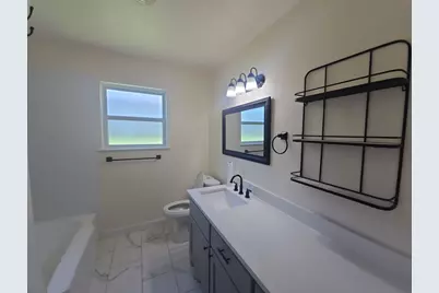 5621 Wedgworth Road, Fort Worth, TX 76133 - Photo 6