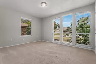 2709 Typhon Dr, Grand Prairie, TX 75052 - Photo 12