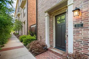 3237 Hugo Pl, Dallas, TX 75204 - Photo 2
