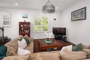 3237 Hugo Pl, Dallas, TX 75204 - Photo 8