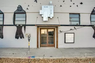 215 N Walton St, Dallas, TX 75226 - Photo 16