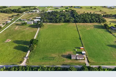 443 County Road 3342, Paradise, TX 76073 - Photo 26