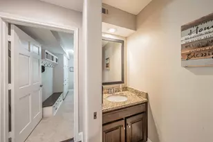 1406 Riverview Dr, Arlington, TX 76012 - Photo 12