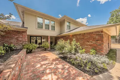 1406 Riverview Drive, Arlington, TX 76012 - Photo 4