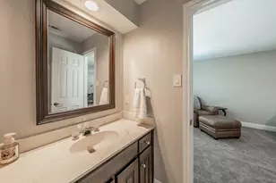 1406 Riverview Dr, Arlington, TX 76012 - Photo 30