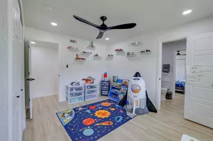 3631 Coral Gables Dr, Dallas, TX 75229 - Photo 14