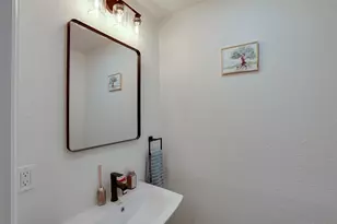 3631 Coral Gables Dr, Dallas, TX 75229 - Photo 6