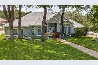 2708 Monarch Drive, Arlington, TX 76006 - Photo 2