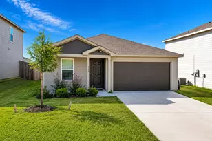 145 Bluebonnet Wy, Granbury, TX 76048 - Photo 2