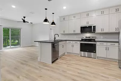 408 Foch Street #303, Fort Worth, TX 76107 - Photo 1