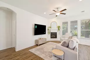 3396 Edgecreek Path, Lewisville, TX 75010 - Photo 8