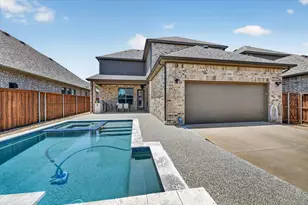 12728 Royal Oaks Ln, Farmers Branch, TX 75234 - Photo 34