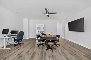 12728 Royal Oaks Ln, Farmers Branch, TX 75234 - Photo 22