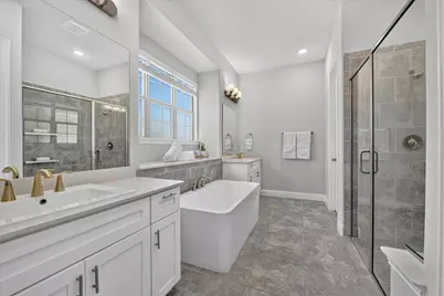 12728 Royal Oaks Lane, Farmers Branch, TX 75234 - Photo 18