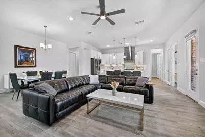12728 Royal Oaks Lane, Farmers Branch, TX 75234 - Photo 12
