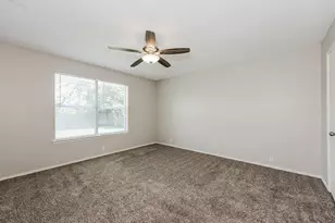 1600 Shady Shores Dr, Glenn Heights, TX 75154 - Photo 10