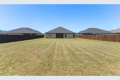 2107 Cole Street, Mabank, TX 75147 - Photo 30