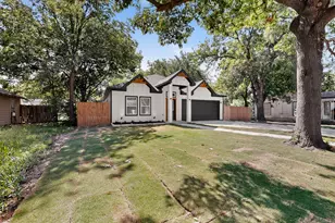 724 N Clements St, Gainesville, TX 76240 - Photo 8