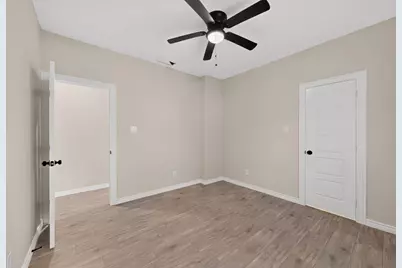 724 N Clements Street, Gainesville, TX 76240 - Photo 18