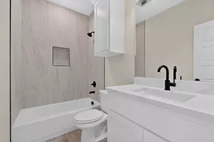 724 N Clements St, Gainesville, TX 76240 - Photo 28