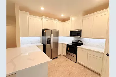 724 N Clements Street, Gainesville, TX 76240 - Photo 4