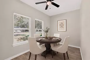 724 N Clements St, Gainesville, TX 76240 - Photo 2
