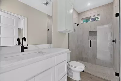 724 N Clements Street, Gainesville, TX 76240 - Photo 22